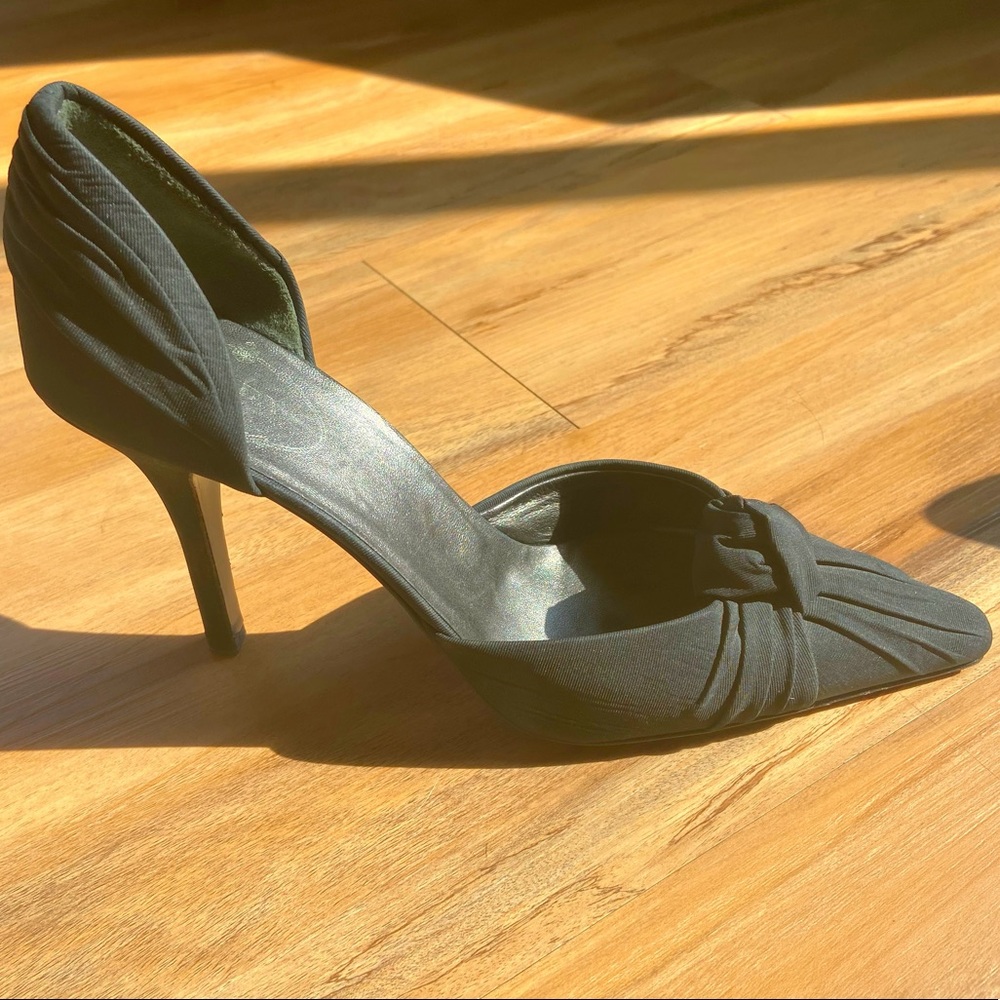 ✨Prada✨ d’Orsay Pumps size 37